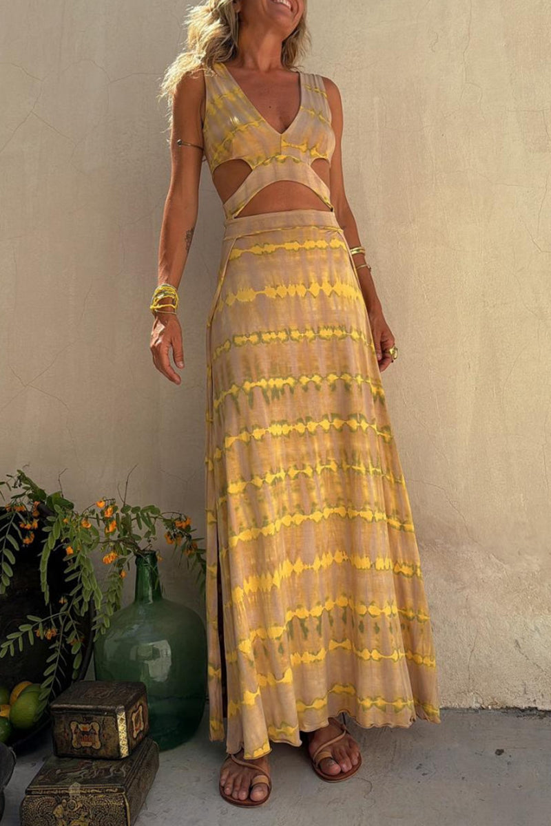Carina™ - Stretch Dress with Neckline and Slit