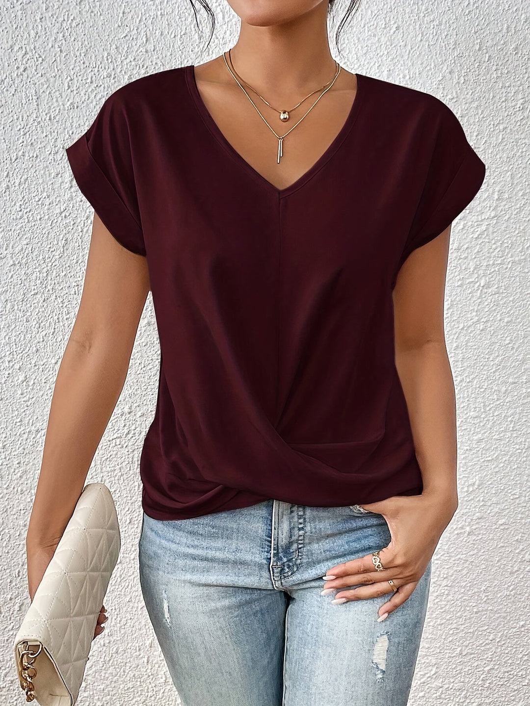 Gigi™ – Stylish Top with Knot and V-Neck