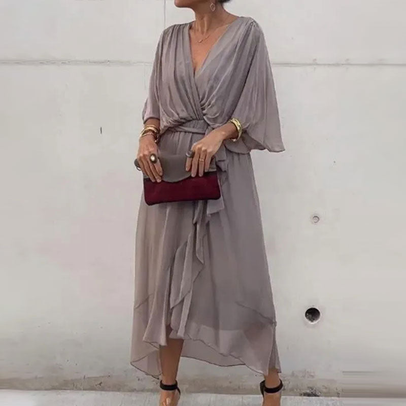 Glenda – Elegant V-Neck Dress