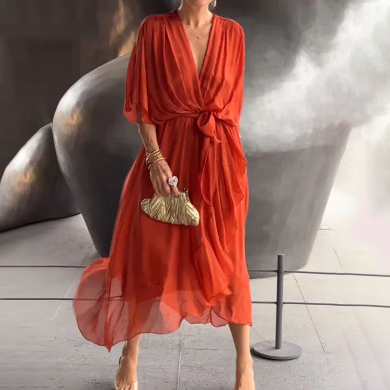 Glenda – Elegant V-Neck Dress